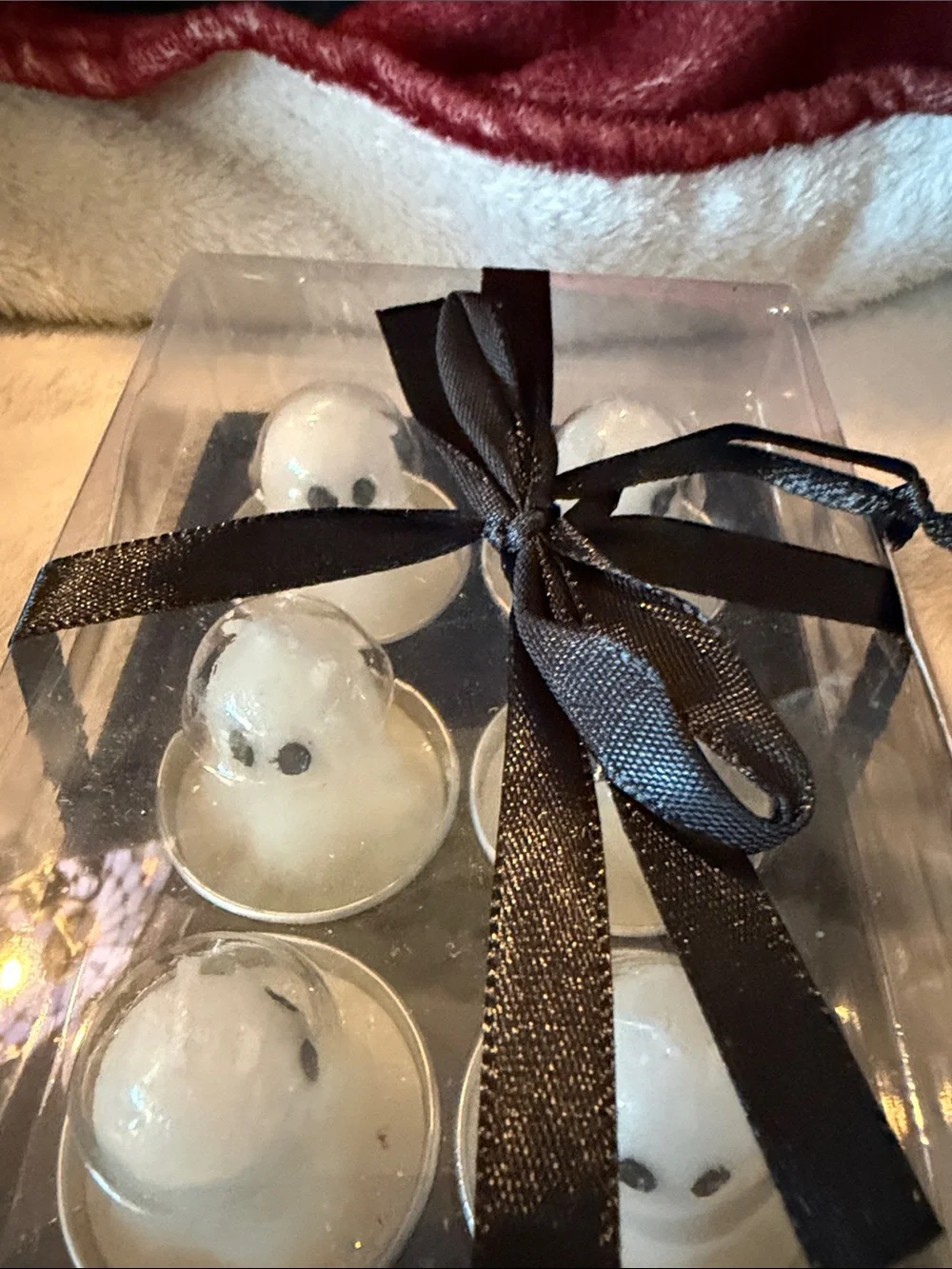 Bella Luxx Ghost Tea Light Candle Gift Set with Black Ribbon